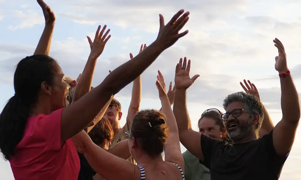 ahnolia-yoga-du-rire-la-reunion-2