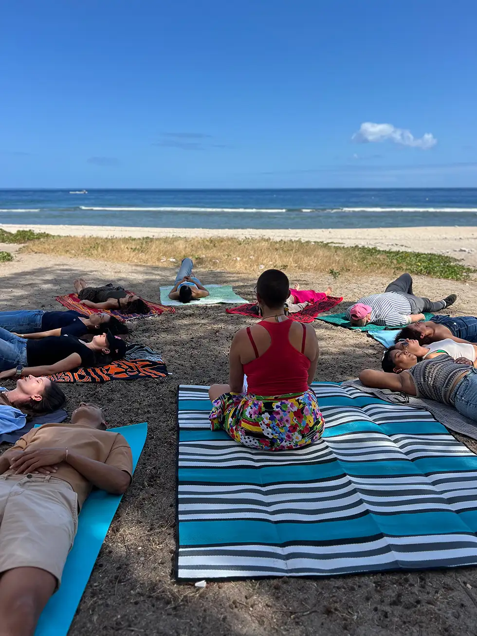 yoga-du-rire-domicile-visio-3